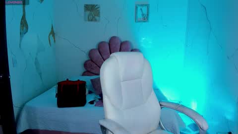 Anni online show from 02.20.26