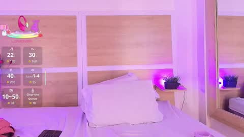 Snapshot of niickypurple chatting on 11.26.25 Call me Nicky online show from 11.26.25