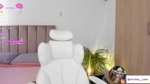 Snapshot of niicoleta2 chatting on 02.13.26 Niicoleta online show from 02.13.26