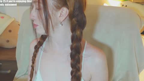 of Nylasweet online show from 09.29.25