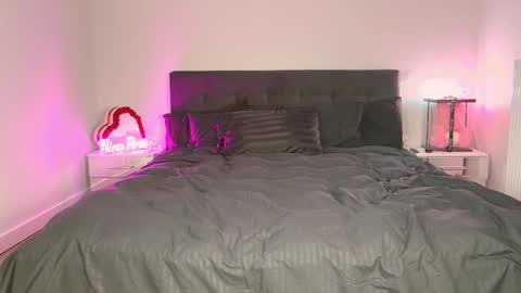 Snapshot of niinarosee1 chatting on 02.08.25 Niinarosee online show from 02.08.25