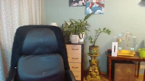 Nika online show from 03.04.25