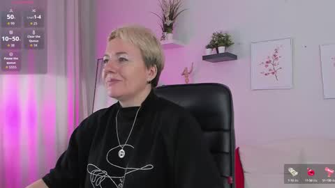 Nika online show from 10.10.25