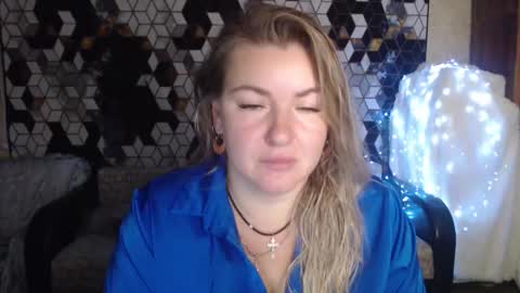 Nika online show from 11.19.25