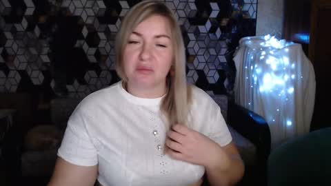 Snapshot of nikaskylink chatting on 01.14.26 Nika online show from 01.14.26