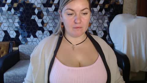 Snapshot of nikaskylink chatting on 02.03.26 Nika online show from 02.03.26