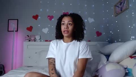 Snapshot of nikayasworld chatting on 02.20.25 nikayasworld online show from 02.20.25