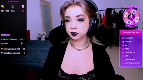 nikigoddesss online show from 04.11.26