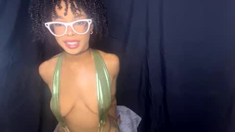 nikitalove104 online show from 01.05.26