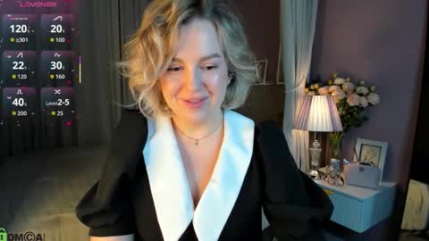 Nikki online show from 10.24.25