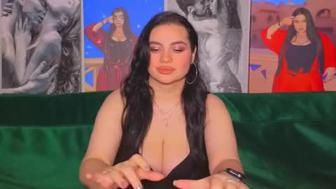 Nikki Kardashian online show from 01.17.25