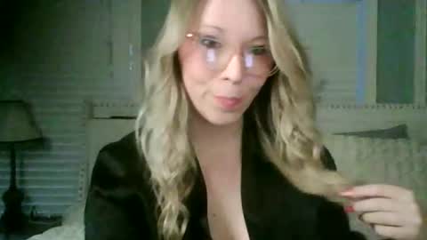 nikkib653466 online show from 02.03.26