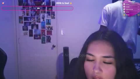 Snapshot of nikkinotnicki00 chatting on 12.14.25 Nikkinotnicki00 online show from 12.14.25