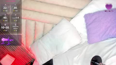 Nikkita Evans online show from 12.15.25