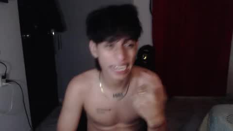 Snapshot of niklaus_wolf chatting on 10.12.25 niklaus_wolf online show from 10.12.25