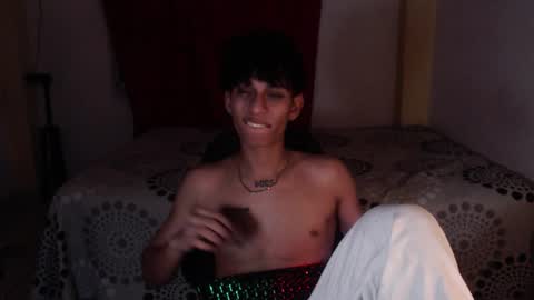 Snapshot of niklaus_wolf chatting on 11.15.25 niklaus_wolf online show from 11.15.25