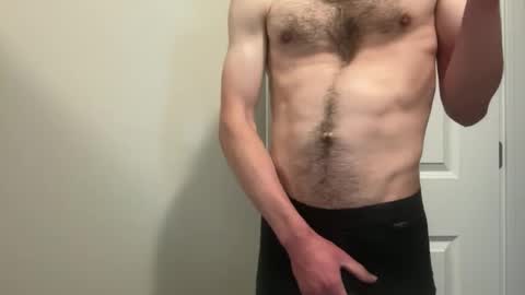 Snapshot of niko9inches chatting on 09.30.25 niko9inches online show from 09.30.25