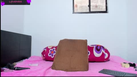 Snapshot of nikol32__ chatting on 03.03.25 dayan online show from 03.03.25