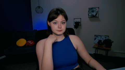 Snapshot of nikol_kitt chatting on 03.04.25 Little Niko Help me reach my goals online show from 03.04.25