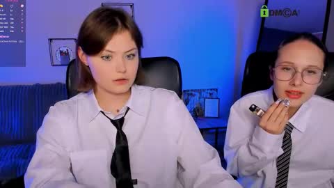 Snapshot of nikol_kitt chatting on 10.03.25 Little Niko Help me reach my goals online show from 10.03.25