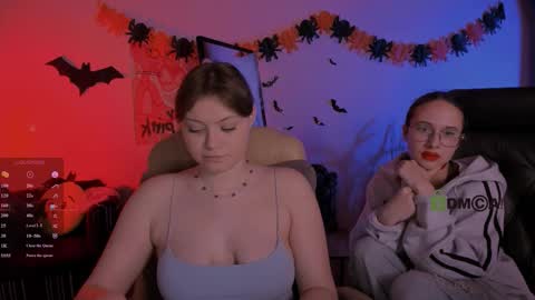 Snapshot of nikol_kitt chatting on 11.03.25 Little Niko Help me reach my goals online show from 11.03.25