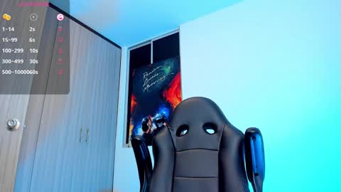 Snapshot of nikolahank1 chatting on 02.22.25 Nikola Hank online show from 02.22.25