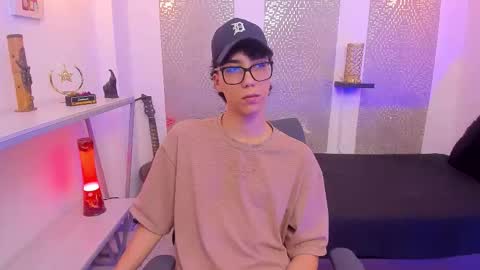    online show from 09.28.25