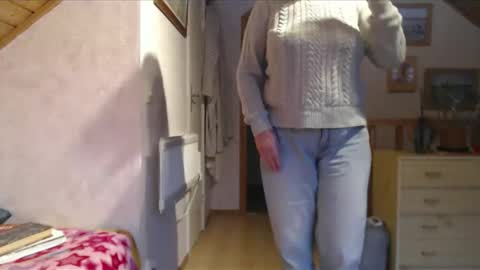 Nikole1 online show from 01.18.26