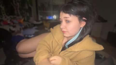 nikoli_naw online show from 11.29.25