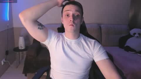 Nikolos online show from 02.04.25