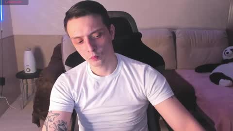 Nikolos online show from 02.06.25