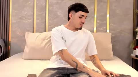 Snapshot of nikostone chatting on 01.16.26 Niko Stone online show from 01.16.26