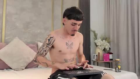 Niko Stone online show from 03.07.26