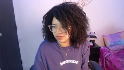 Nicole    GTM-5 1100 pm - 700 am online show from 01.21.25