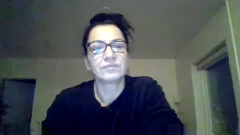 Snapshot of niky_sweet19 chatting on 01.05.25 niky_sweet19 online show from 01.05.25