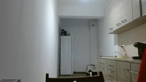 Snapshot of niky_sweet19 chatting on 12.20.25 niky_sweet19 online show from 12.20.25