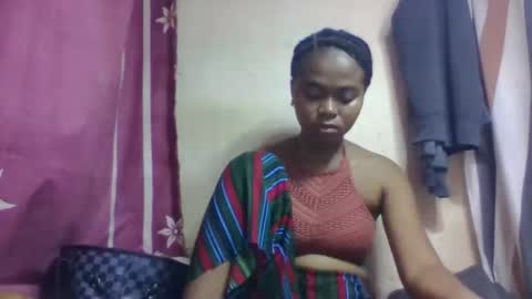 nilah online show from 11.18.25