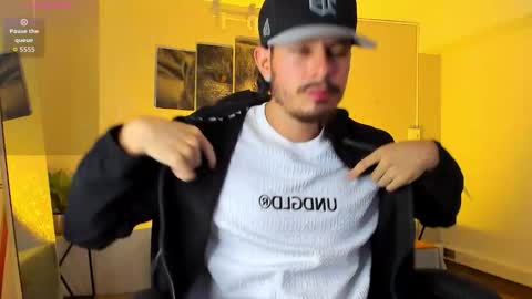 Snapshot of nils_saint chatting on 02.17.26 Nils online show from 02.17.26