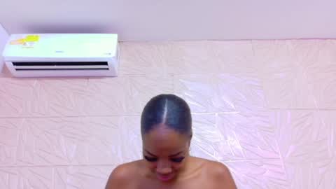 nina_bae_ online show from 04.18.26