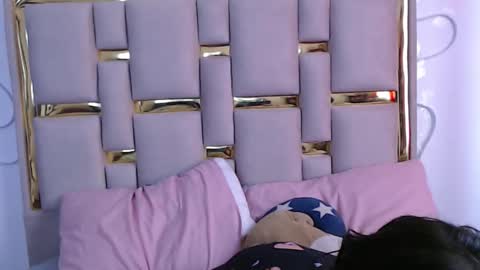 Nina Carther online show from 10.11.25