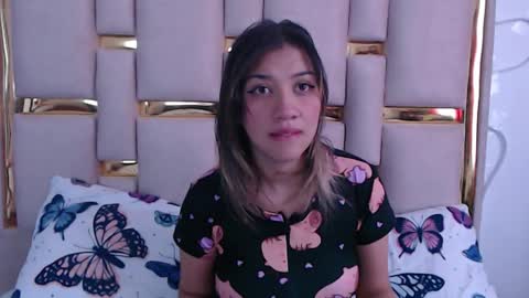 Nina Carther online show from 10.28.25