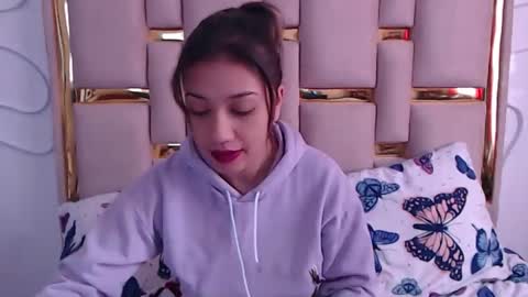 Nina Carther online show from 10.29.25