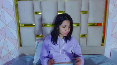 Nina Carther online show from 02.04.26