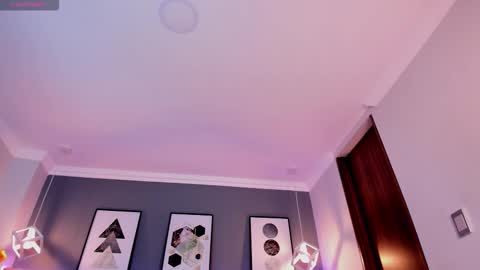 nina_ford_ online show from 12.16.25