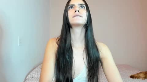  Nina  online show from 12.01.25