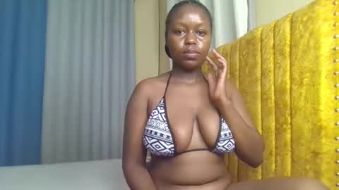 Nina online show from 10.30.25