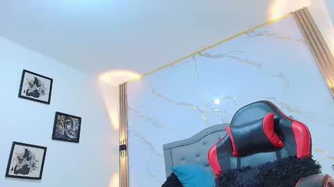  N I N A online show from 12.16.25