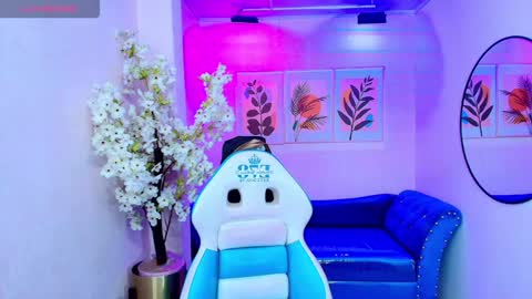 Nina  online show from 02.19.26