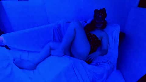 ninabunny21 online show from 04.17.26