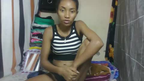 ninaeaa online show from 03.24.26